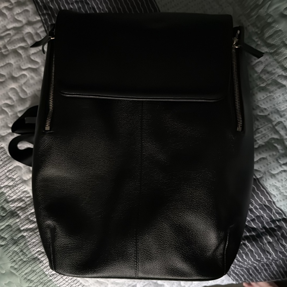 Samsonite Black Leather Backpack - Picture 11 of 12